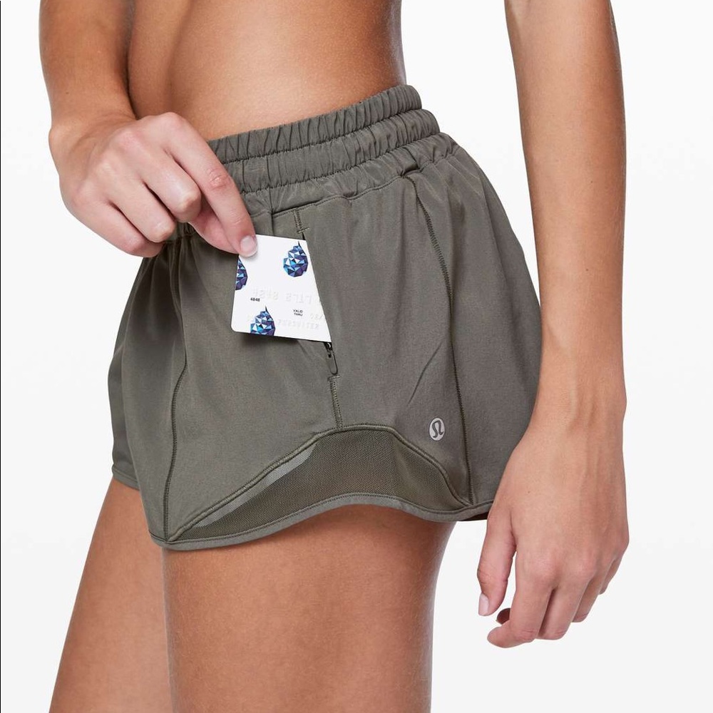 Lululemon Hotty Hot shorts